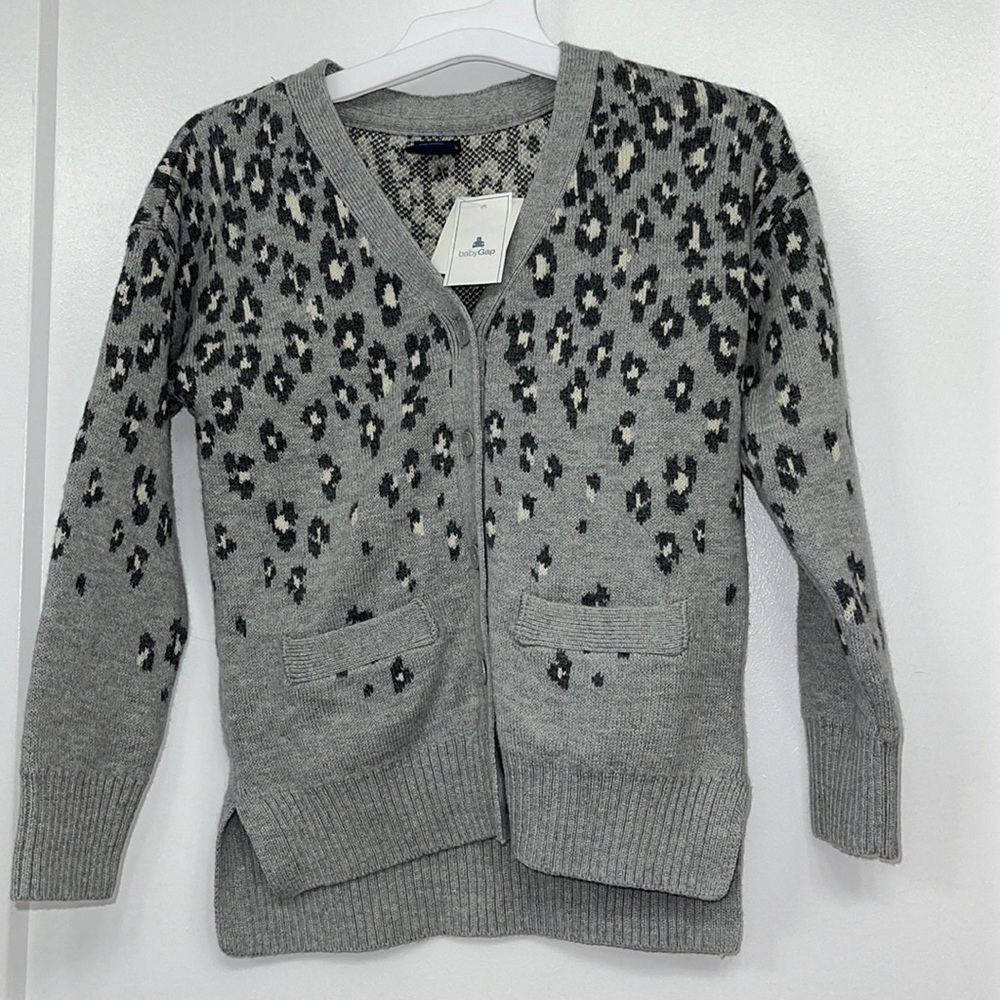 NEW BABY GAP GREY ANIMAL PRINT SWEATER/CARDIGAN size 4 toddler
